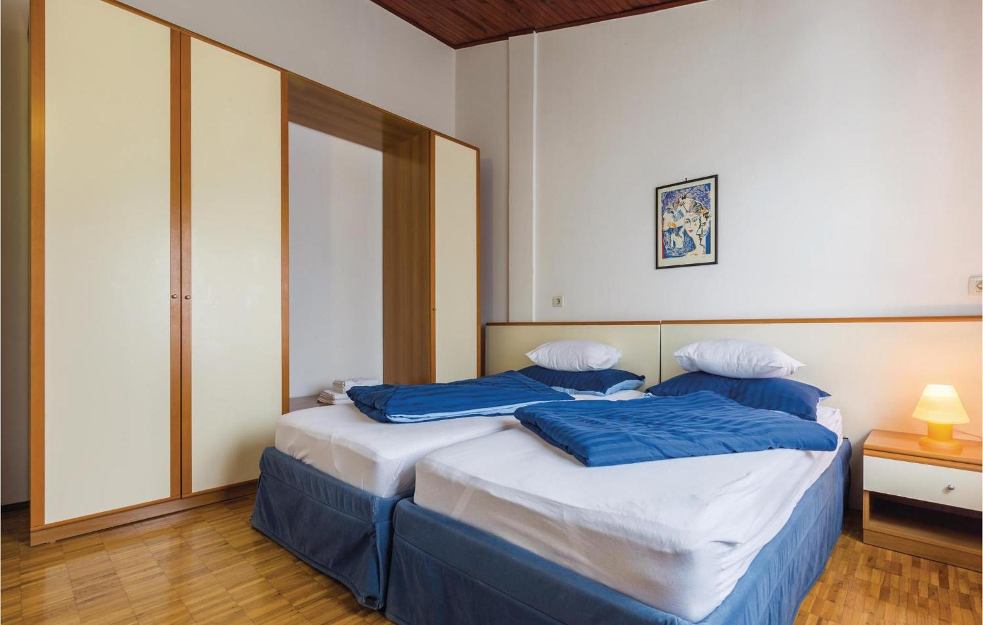 Gorgeous Apartment In Porec With Kitchen 외부 사진