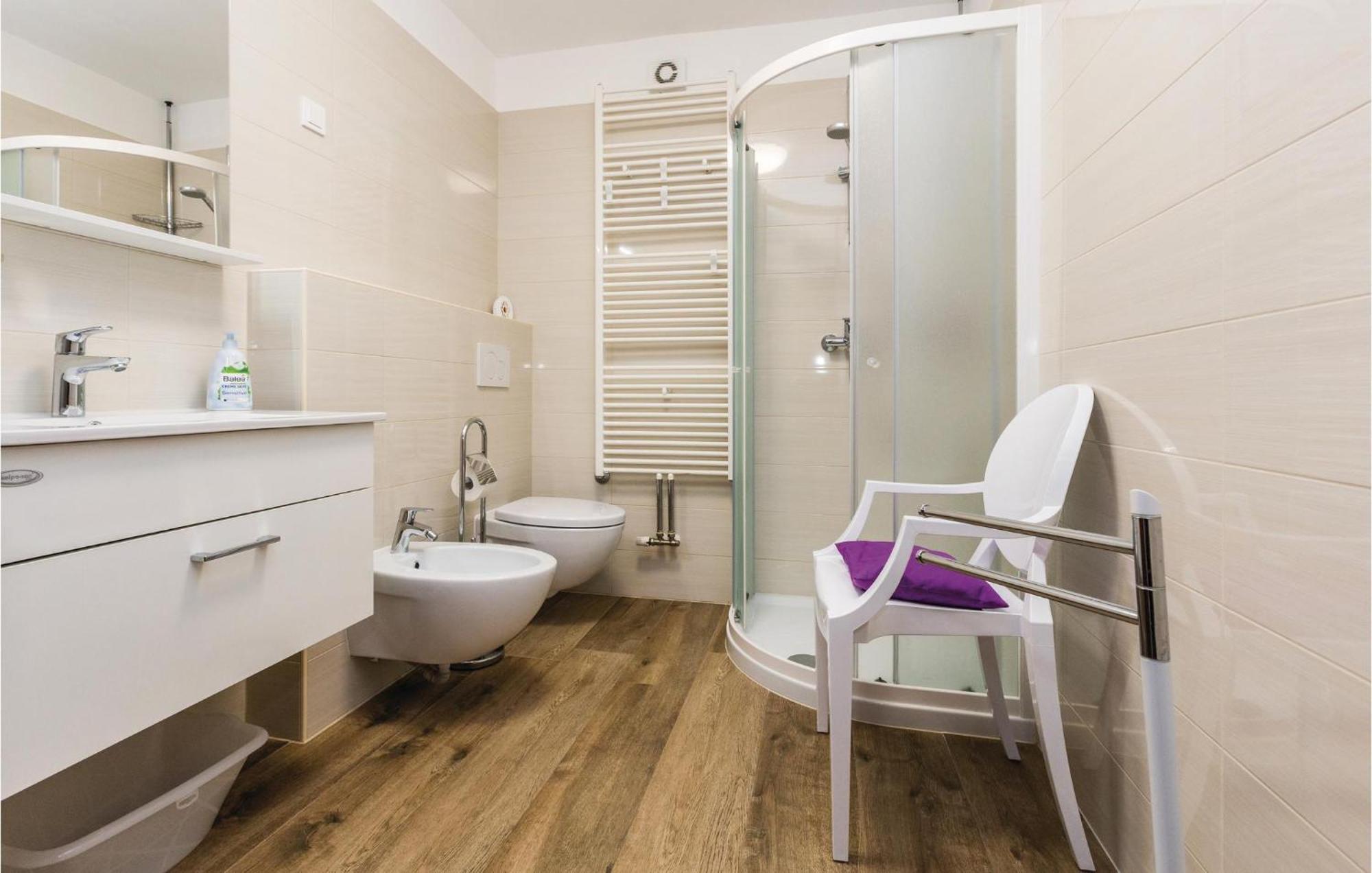 Gorgeous Apartment In Porec With Kitchen 외부 사진
