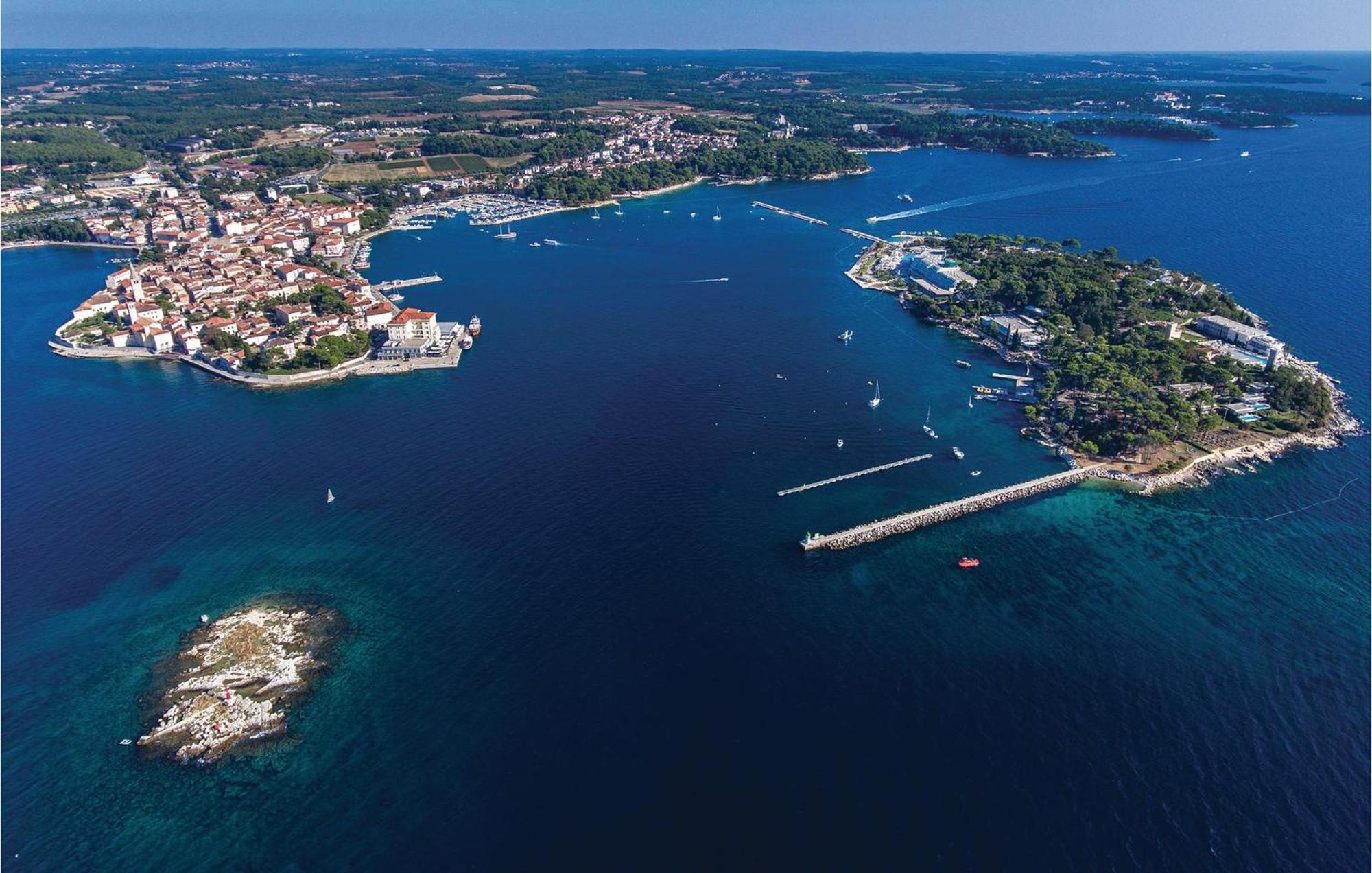 Gorgeous Apartment In Porec With Kitchen 외부 사진