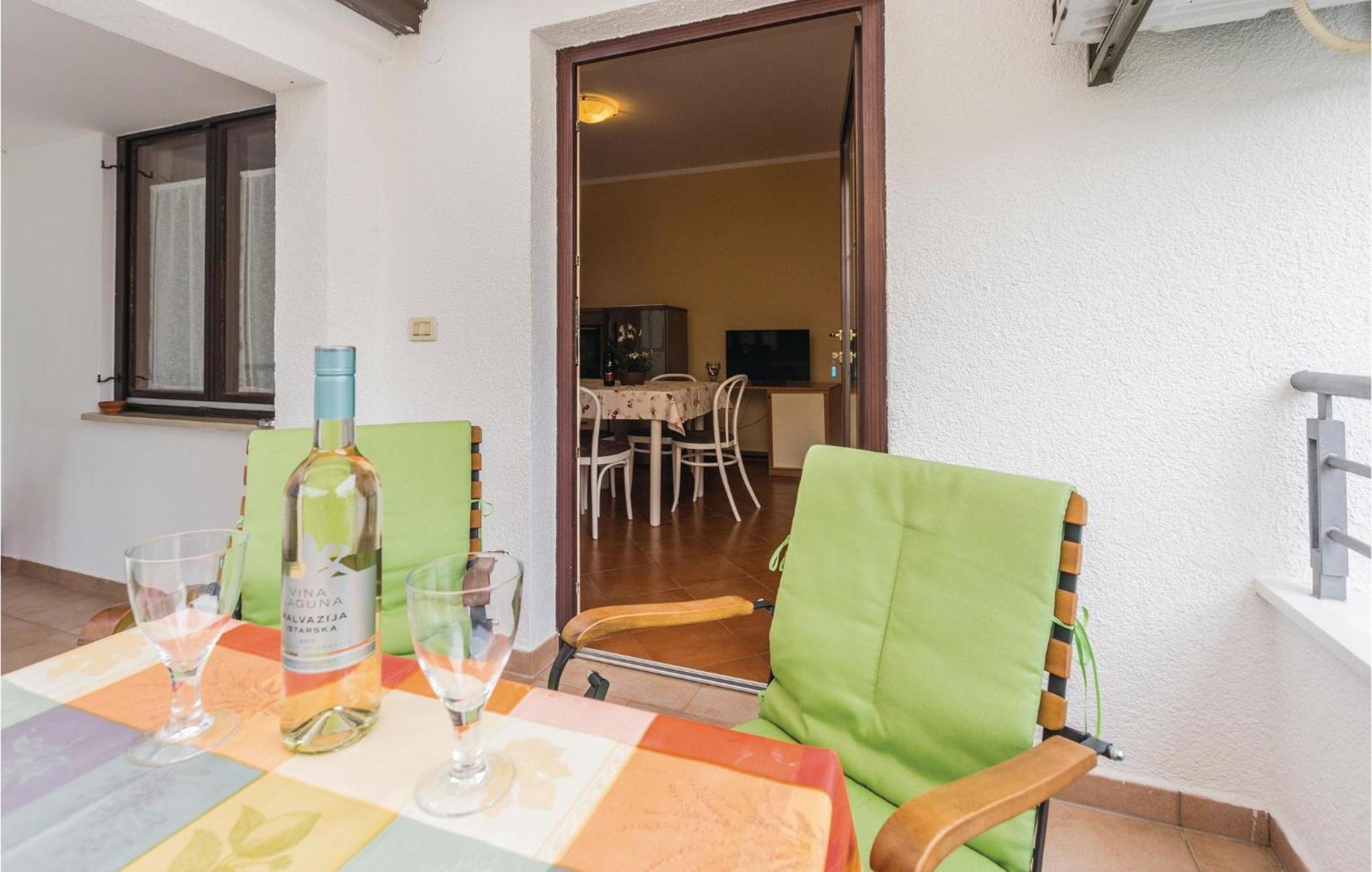 Gorgeous Apartment In Porec With Kitchen 외부 사진